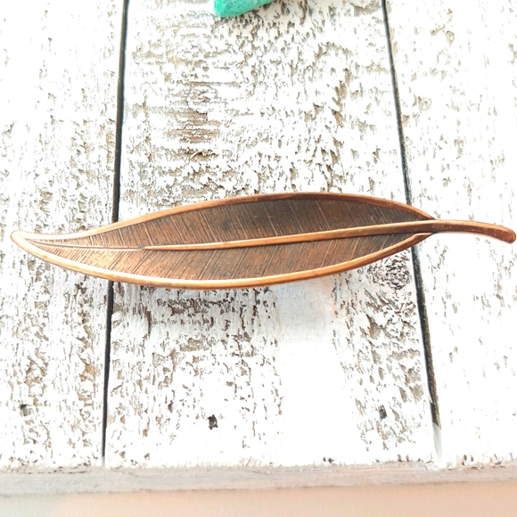 Jewelry - Vintage Copper Leaf Brooch
